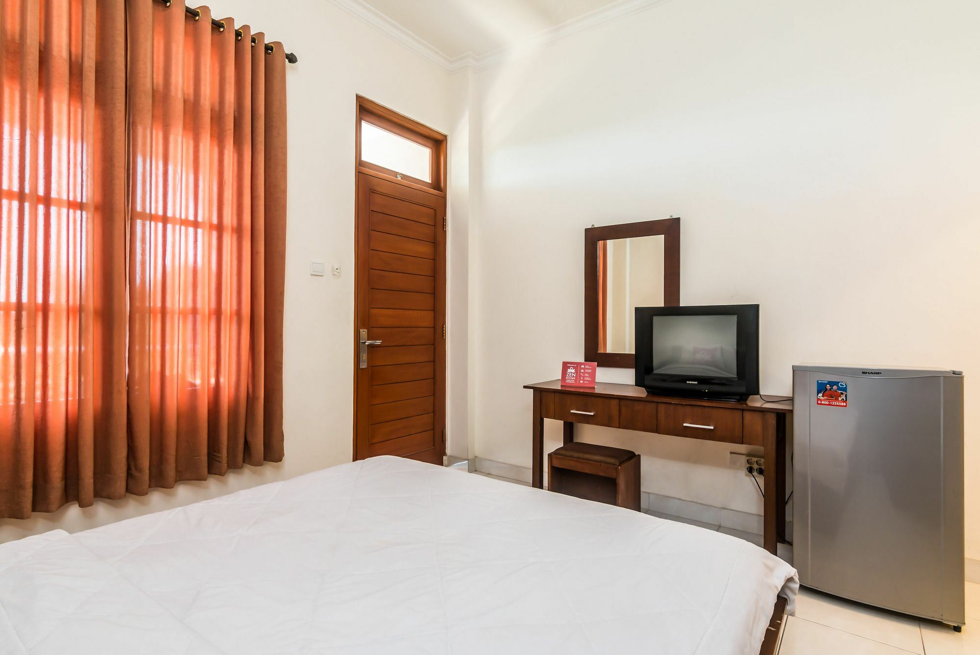 Zen Rooms Basic Kuta Kubu Anyar Buitenkant foto